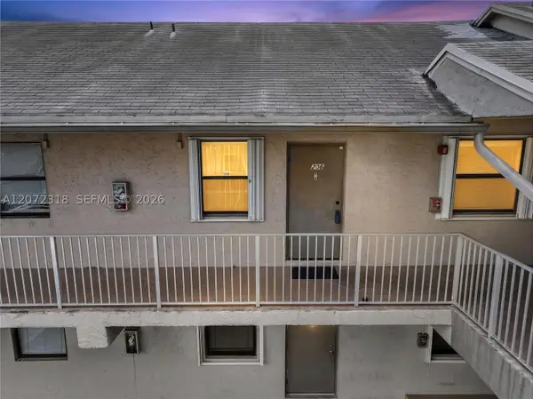 7670 SW 152nd #206, Miami, FL 33193