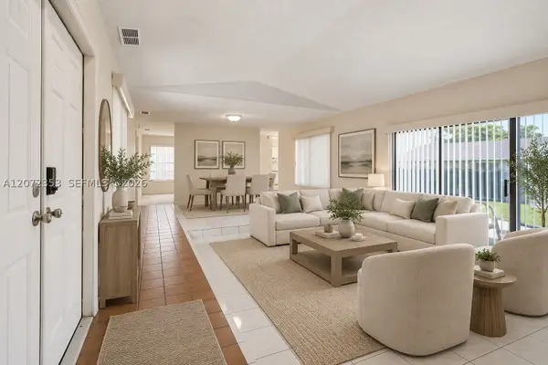 16604 SW 104th, Miami, FL 33157