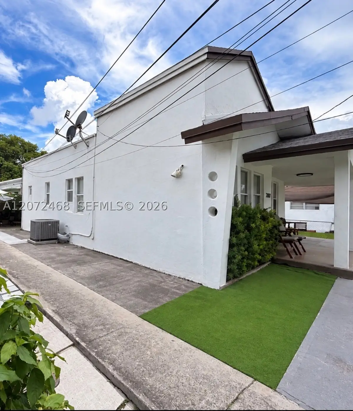 Address Withheld By Seller, Miami, FL 33133 - #1