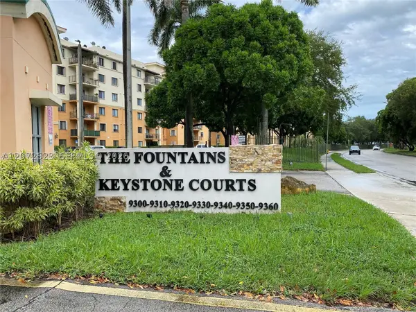 9320 Fontainebleau #215, Miami, FL 33172