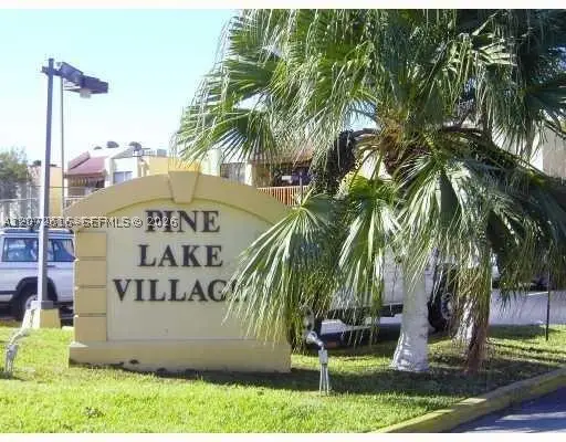 Address Withheld By Seller, Miami, FL 33172