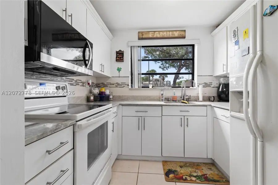 1101 Colony Point #123, Pembroke Pines, FL 33026 - #3