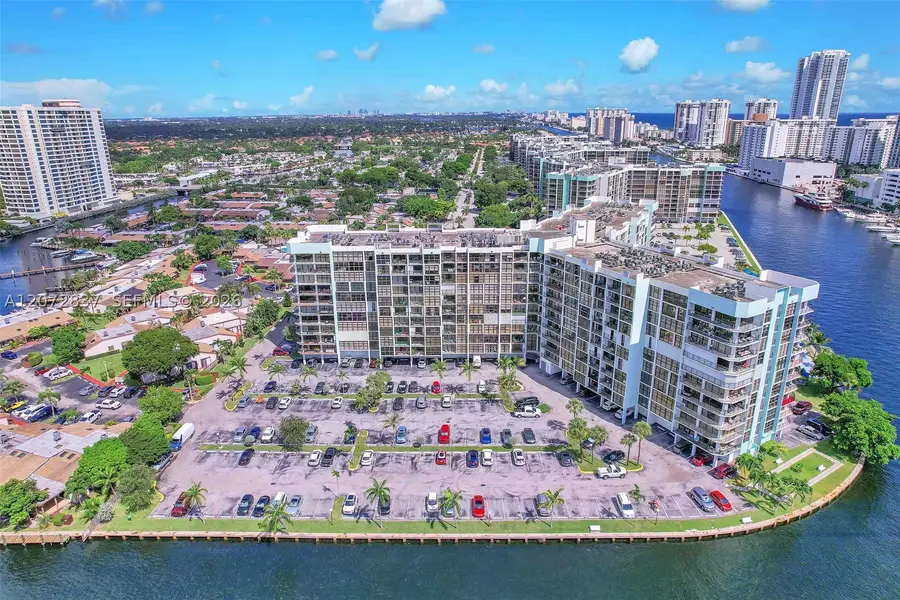200 Leslie #818, Hallandale, FL 33009 - #2