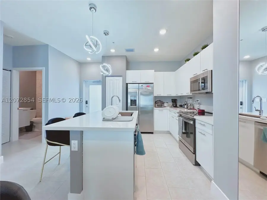 8167 NW 41st #E-410, Doral, FL 33166 - #3