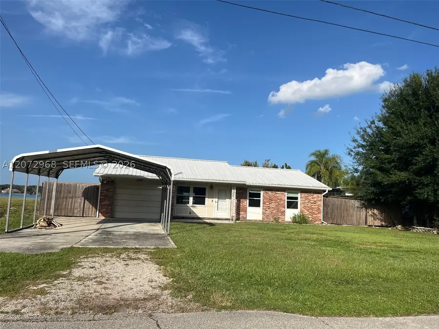 1052 Lake Carrie, Lake Placid, FL 33852 - #2