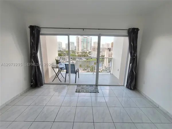 300 Bayview #603, Sunny Isles Beach, FL 33160
