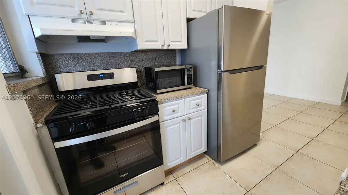 1231 Pennsylvania #10, Miami Beach, FL 33139 - #1