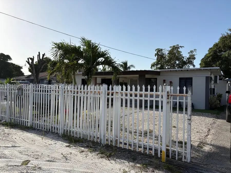 3001 NW 106th, Miami, FL 33147 - #2