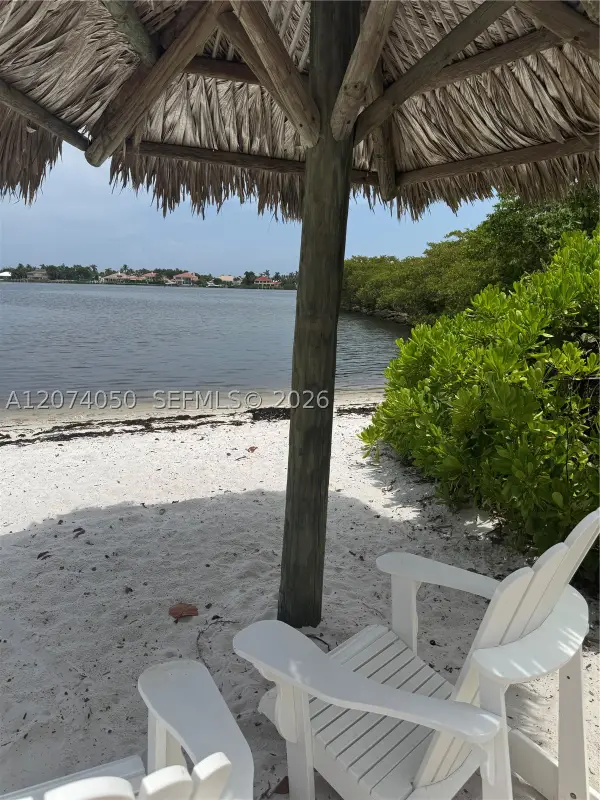 800 Scotia #103, Hypoluxo, FL 33462