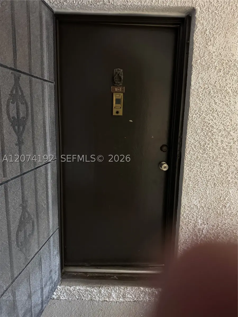 10395 N Kendall #V1, Miami, FL 33176 - #2