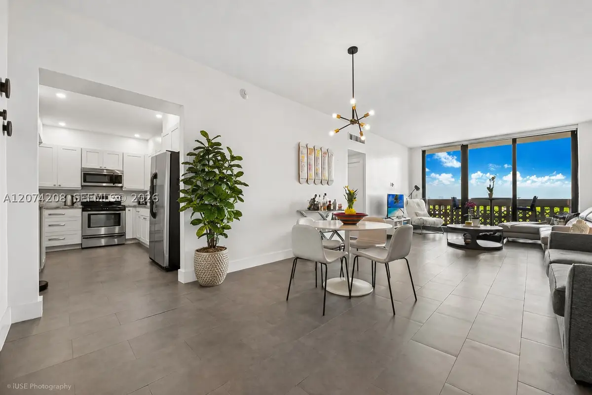 90 Edgewater #PH11, Coral Gables, FL 33133 - #1