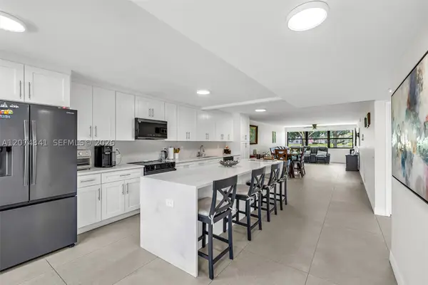 2606 NW 104th #102, Sunrise, FL 33322