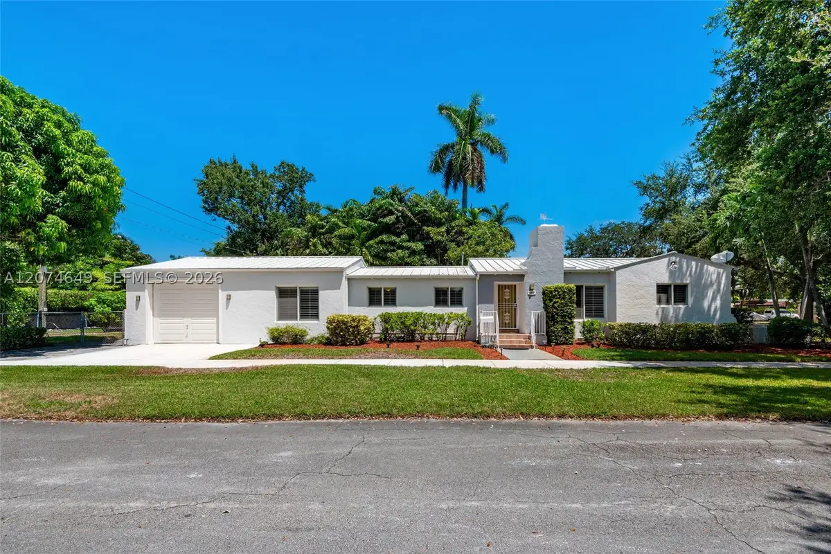 989 Eastward, Miami Springs, FL 33166 - #1