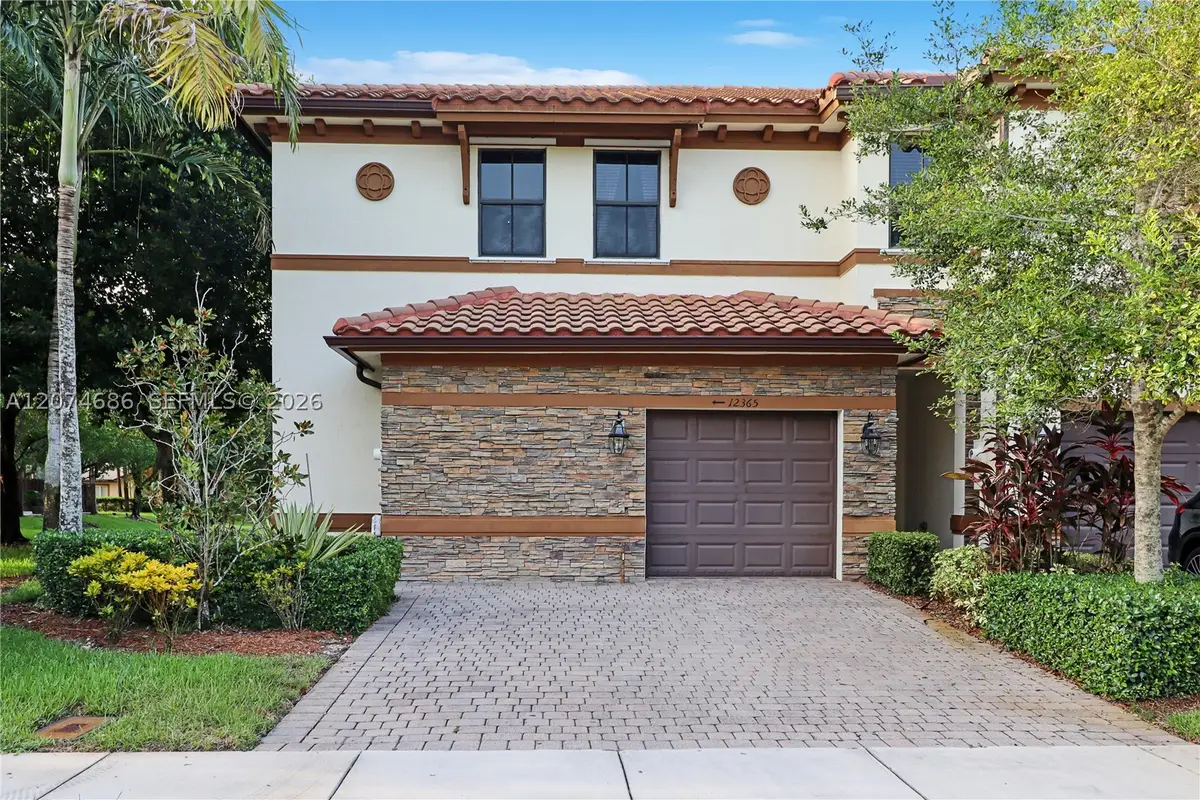 12365 S Village, Davie, FL 33325 - #1