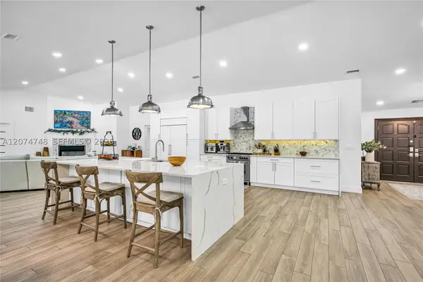 8440 SW 182nd, Palmetto Bay, FL 33157