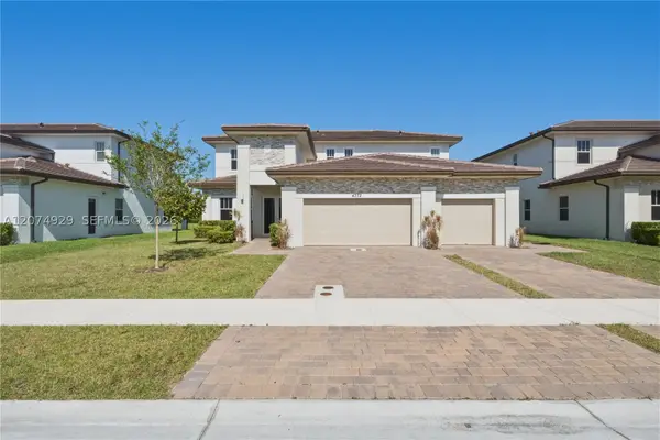 4372 SW 122nd, Davie, FL 33330
