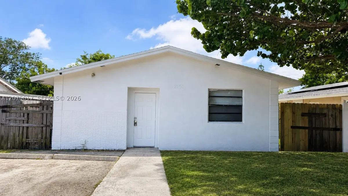 2250 NW 4th, Pompano Beach, FL 33069 - #1
