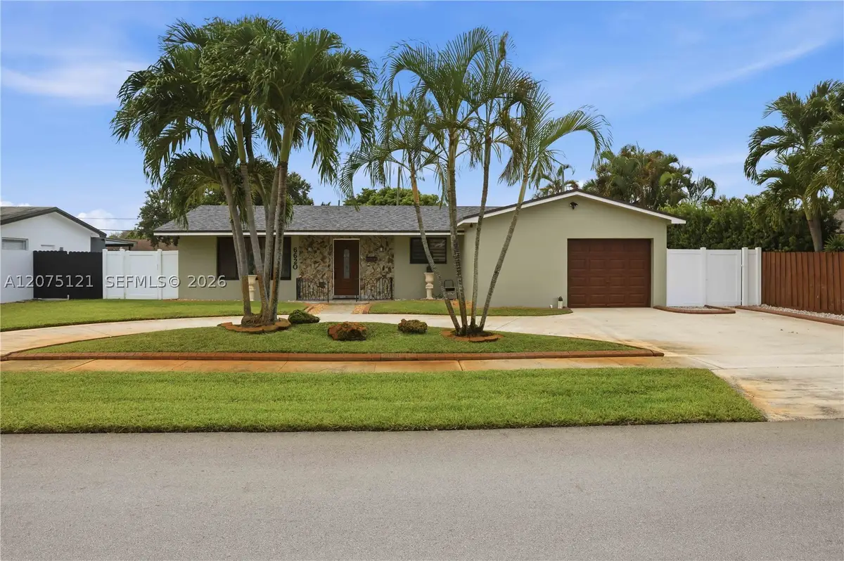 6620 SW 6th, Pembroke Pines, FL 33023 - #1