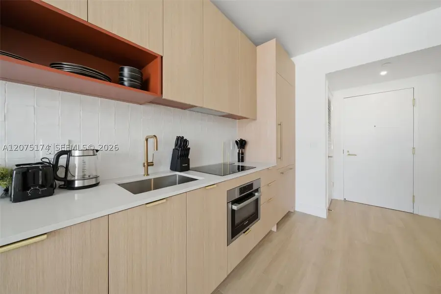 90 NE 32nd #811, Miami, FL 33137 - #2