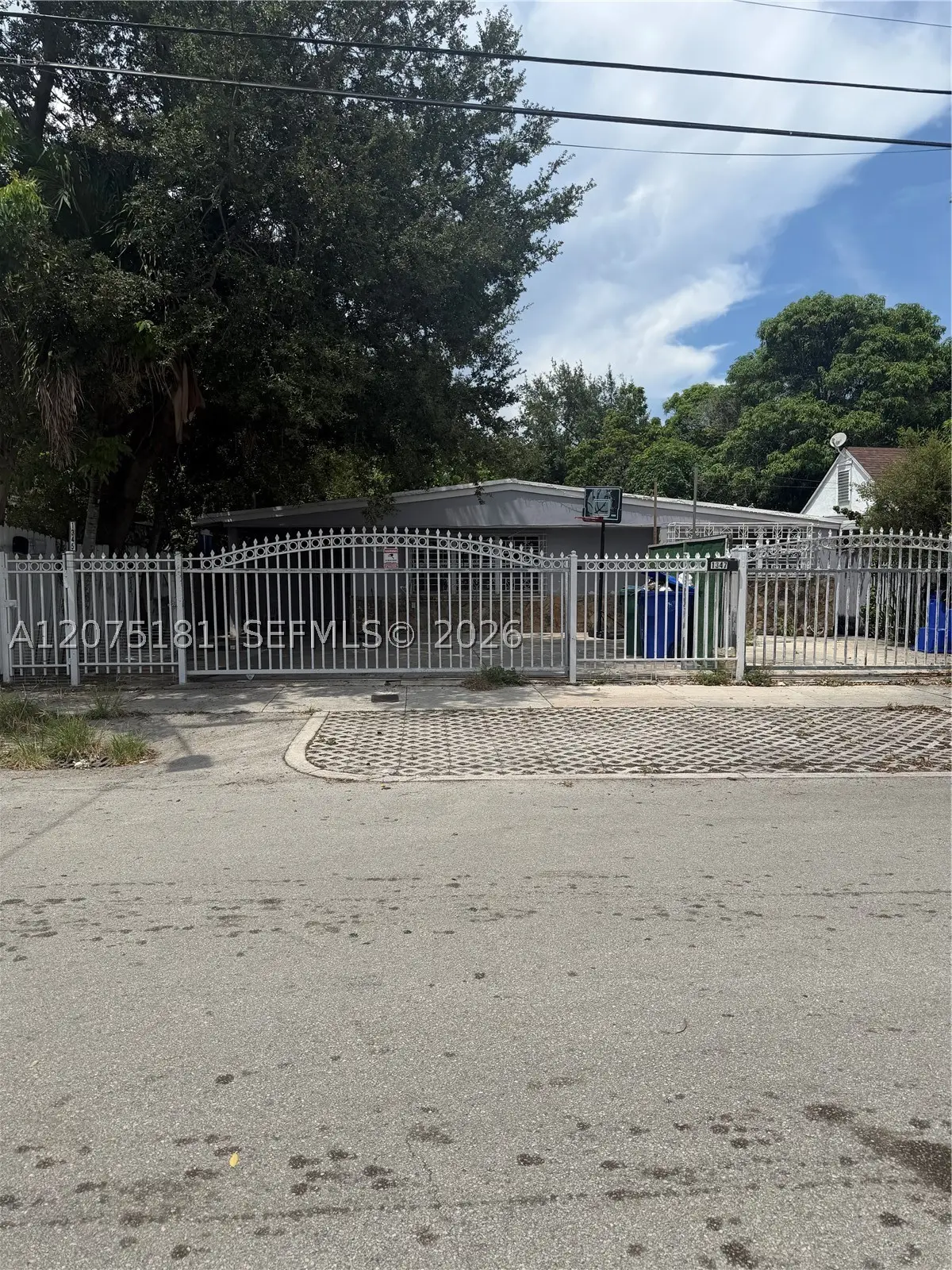 1345 NW 25th, Miami, FL 33142 - #1