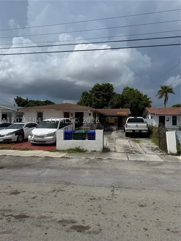 1845 NW 16th, Miami, FL 33125