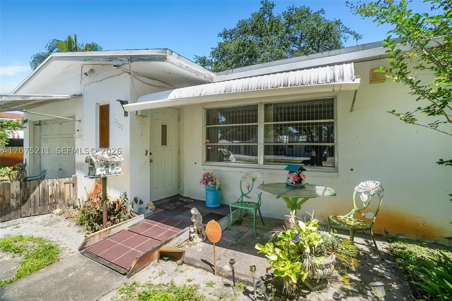 7509 Garfield, Hollywood, FL 33024 - #2