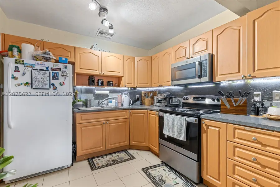 755 Harem, Opa Locka, FL 33054 - #2