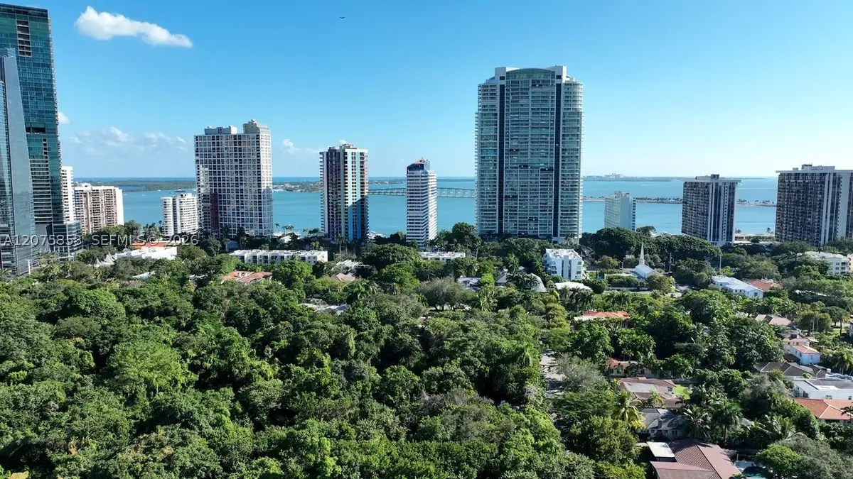 1600 SW 1st #1103, Miami, FL 33129 - #1