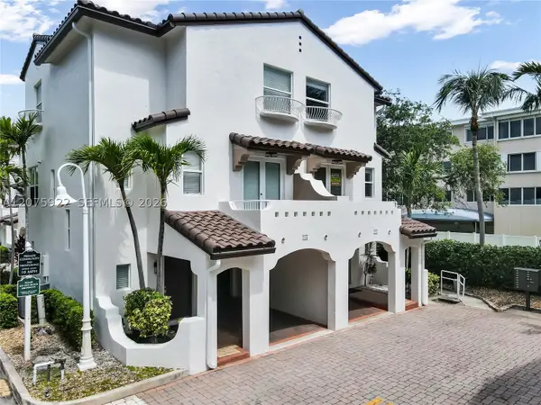 2005 Ocean Walk, Lauderdale By The Sea, FL 33062