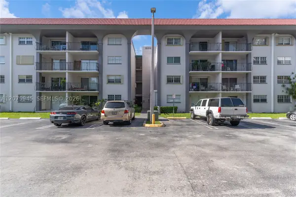 8101 SW 72nd #123W, Miami, FL 33143