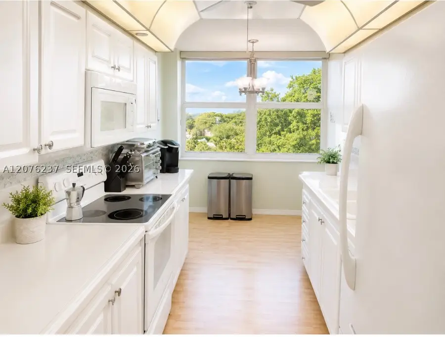 1100 Saint Charles #504, Pembroke Pines, FL 33026 - #3