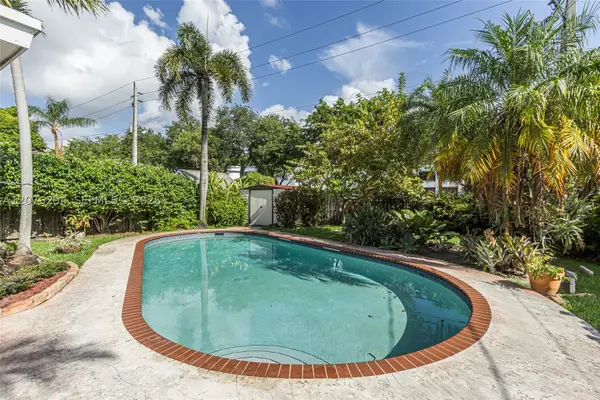 1523 Liberty, Hollywood, FL 33020