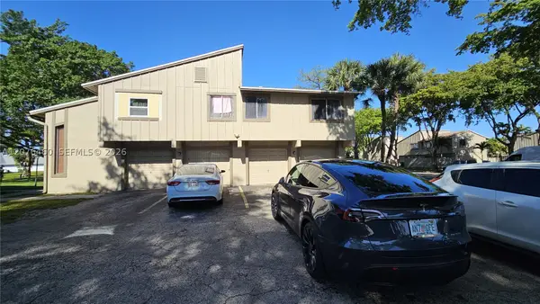 5870 NW 21st #45-E, Lauderhill, FL 33313