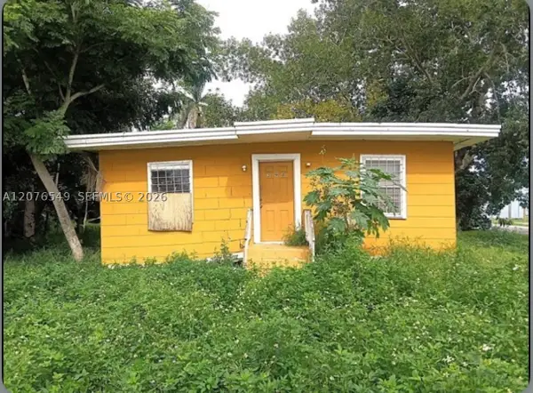 398 Cypress, Pahokee, FL 33476