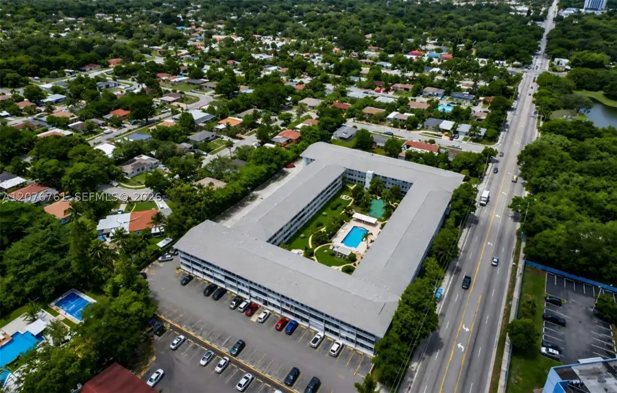 15610 NE 6th #30C, Miami, FL 33162 - #3
