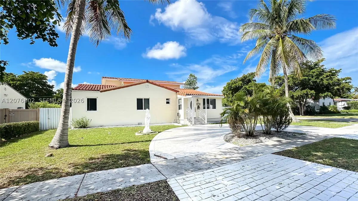 970 Plover, Miami Springs, FL 33166 - #1