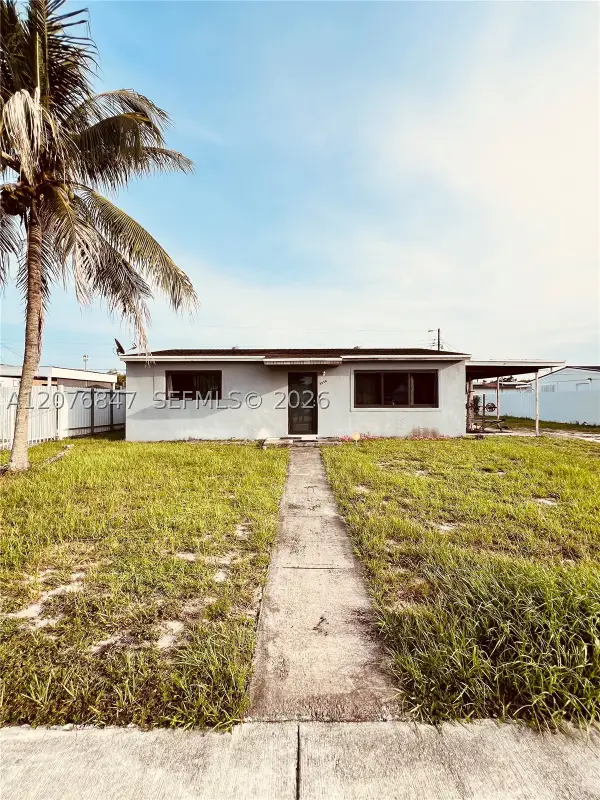 3530 NW 170th, Miami Gardens, FL 33056