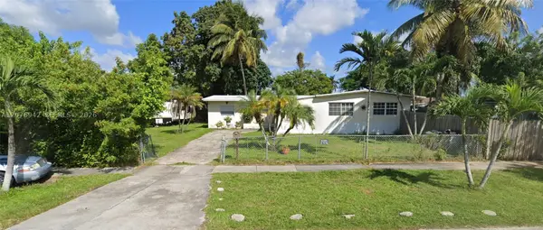 15465 SW 298th, Homestead, FL 33033