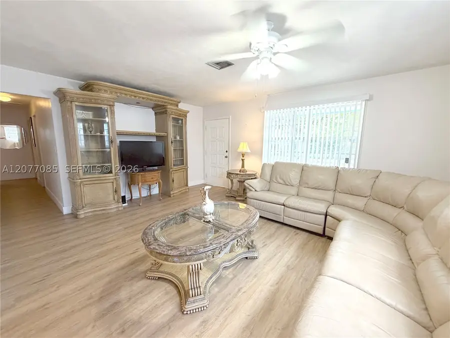7111 Charleston, Hollywood, FL 33024 - #2