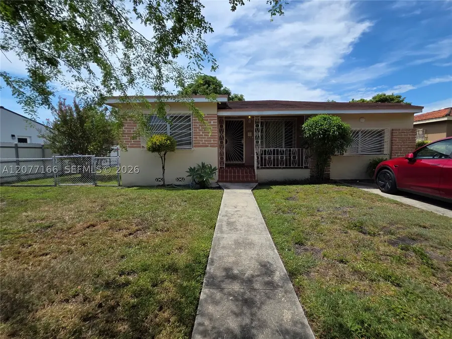 3070 NW 6th, Miami, FL 33125 - #3