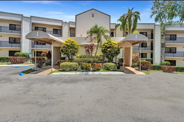10847 W Clairmont #302, Tamarac, FL 33321