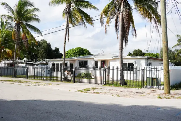 2955 NW 102nd, Miami, FL 33147