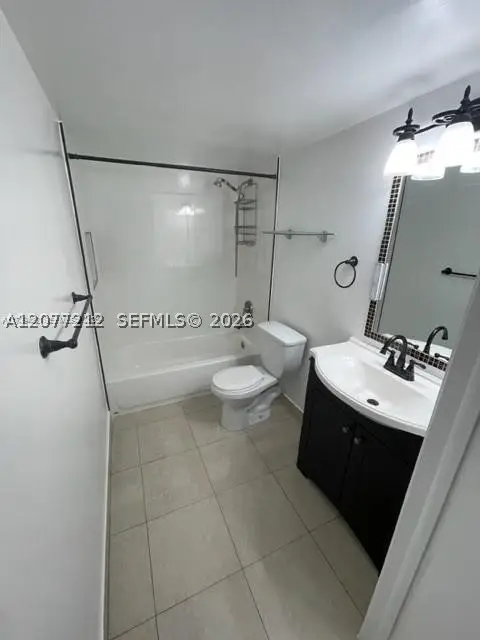 6135 NW 186th #205, Hialeah, FL 33015 - #3