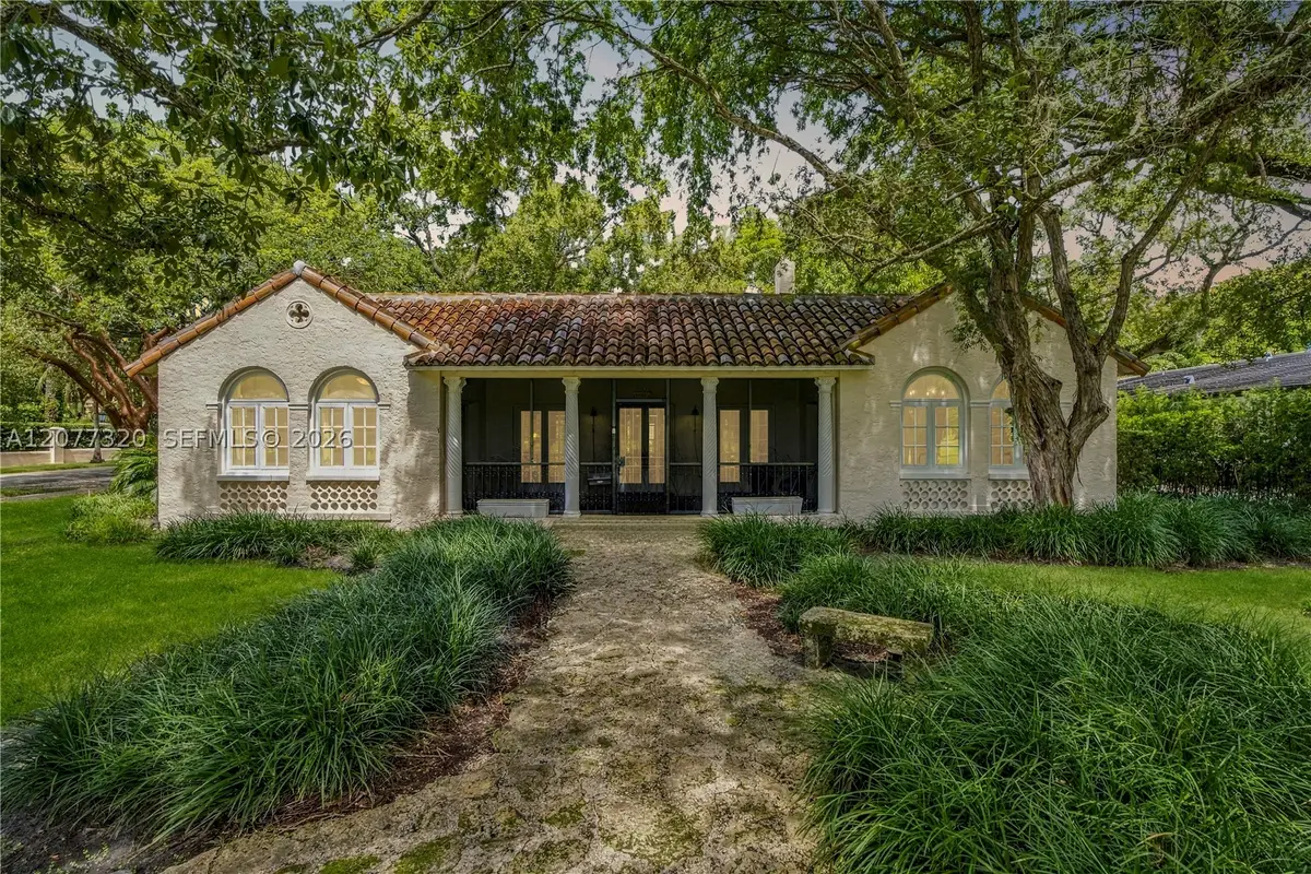 665 N Greenway, Coral Gables, FL 33134 - #1