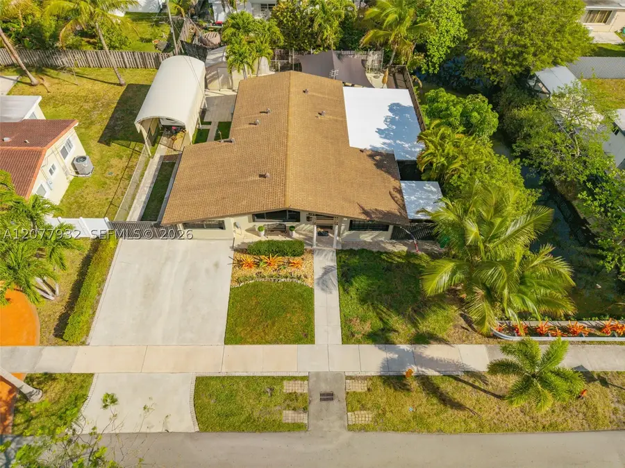2485 NE 214th, Miami, FL 33180 - #2