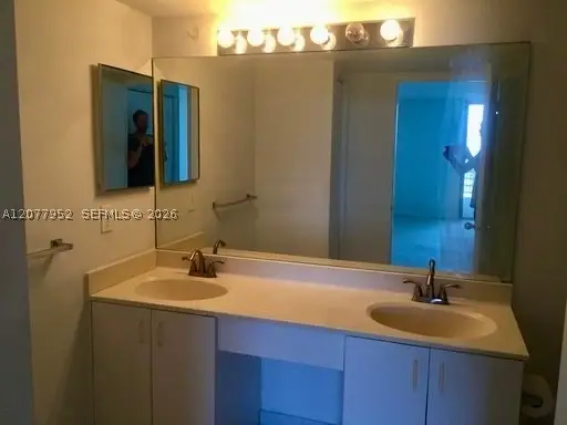 3300 NE 192nd #1210, Aventura, FL 33180 - #3