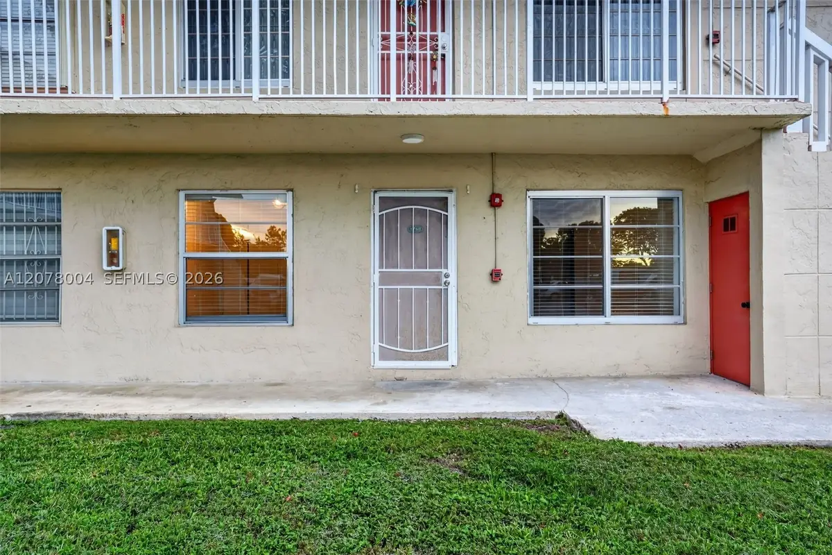 12840 SW 43rd #176-B, Miami, FL 33175 - #1