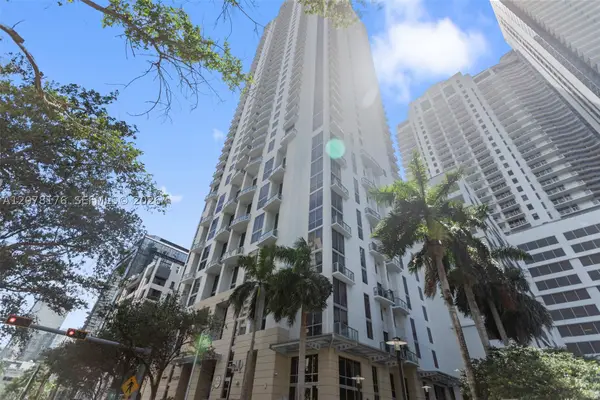 1060 Brickell #2601, Miami, FL 33131