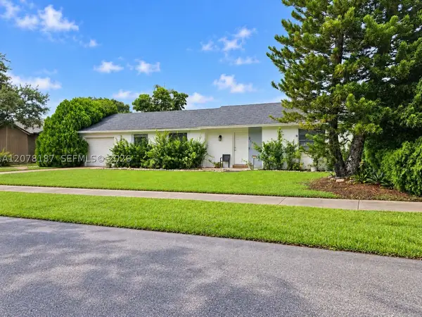 939 S Bluebird, Homestead, FL 33035