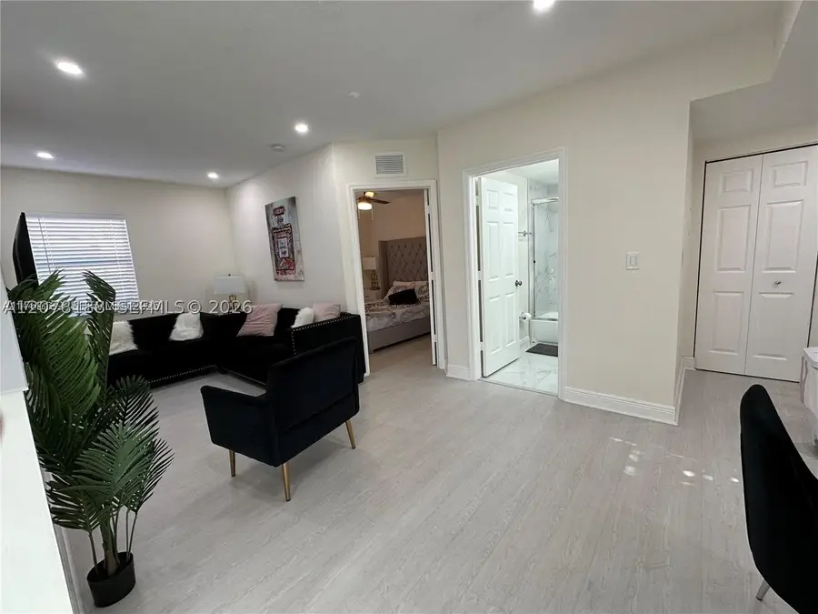 875 NW 2nd, Miami, FL 33128 - #3